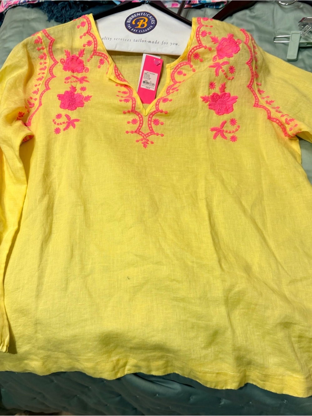 NWT Lilly Pulitzer Coby Yellow Linen Tunic Top with Hot Pink Floral Embroidery